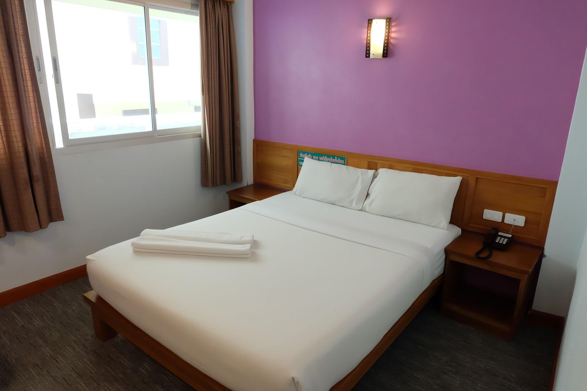 קראבי Riverside Hotel מראה חיצוני תמונה