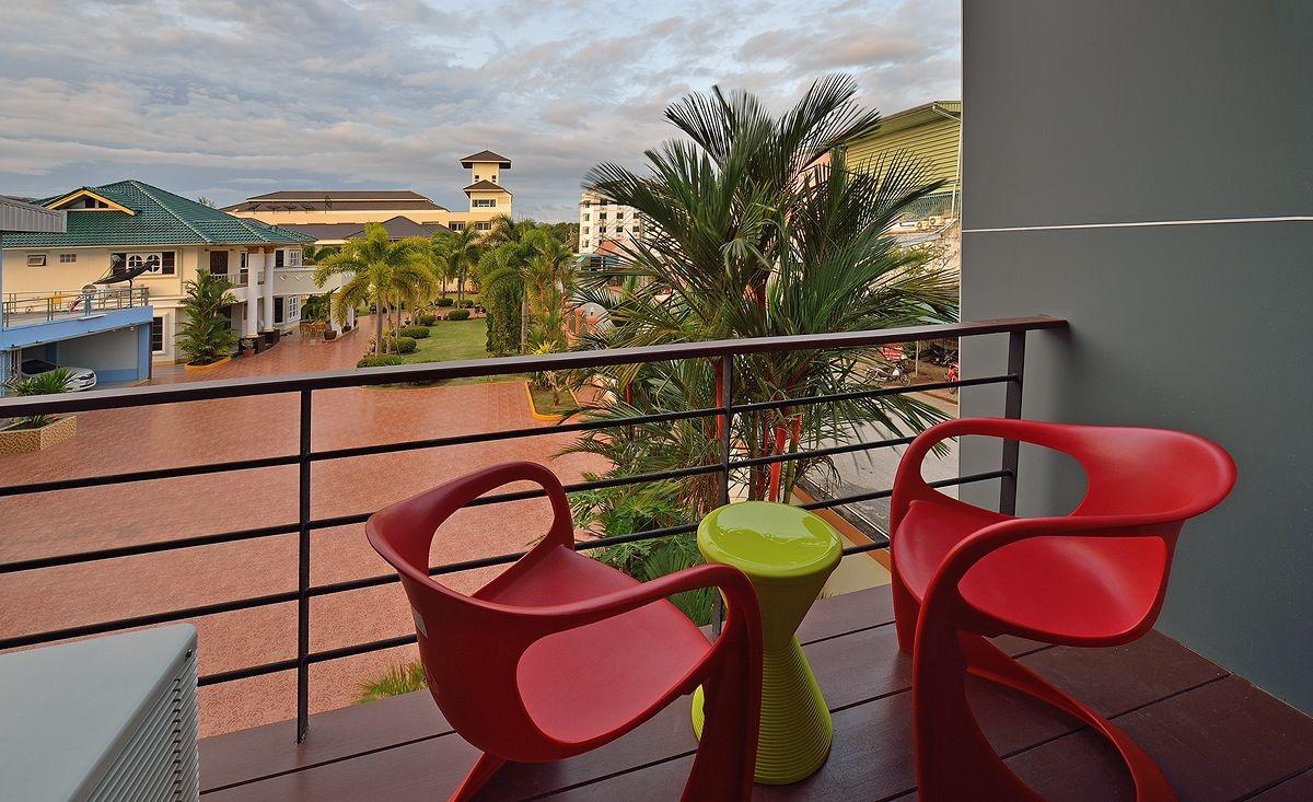 קראבי Riverside Hotel מראה חיצוני תמונה