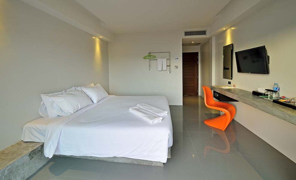 קראבי Riverside Hotel מראה חיצוני תמונה